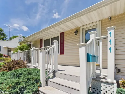 111 Rosenberger Avenue Oskaloosa IA 52577