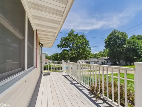 111 Rosenberger Avenue Oskaloosa IA 52577
