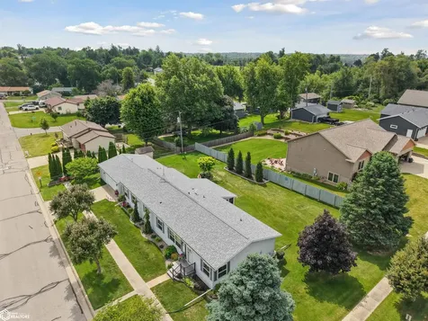 2714 Arnold Drive Marshalltown IA 50158