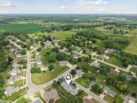 2714 Arnold Drive Marshalltown IA 50158