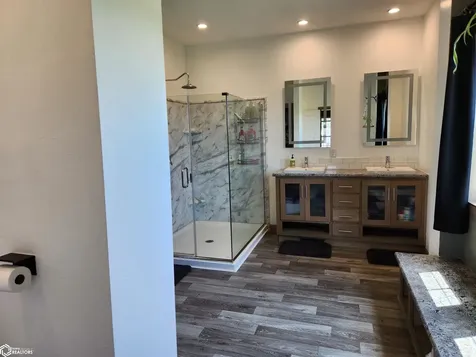 3145 K Avenue Toledo IA 52342