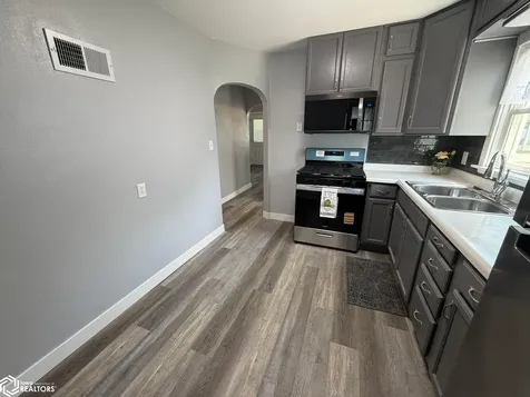 1429 Prince Street Grinnell IA 50112
