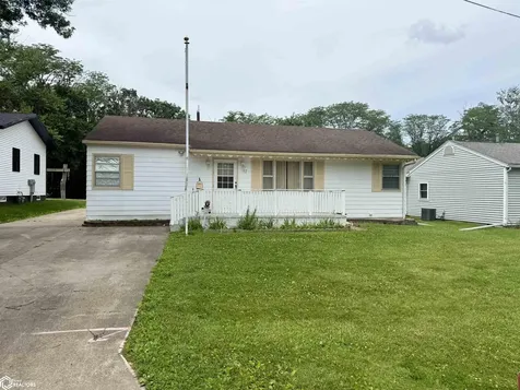 17 Asbury Circle Ottumwa IA 52501