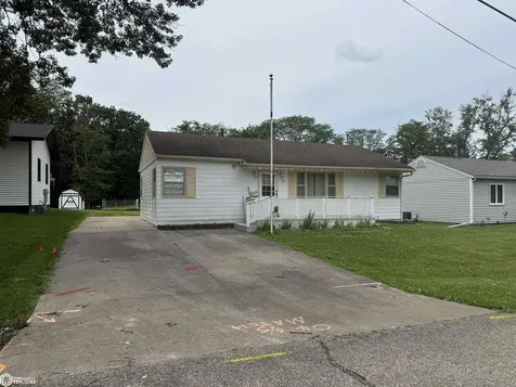 17 Asbury Circle Ottumwa IA 52501