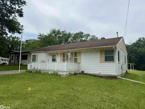 17 Asbury Circle Ottumwa IA 52501