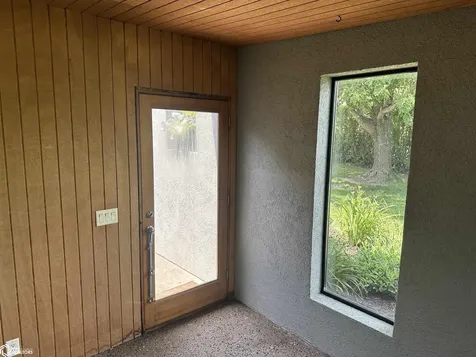 2212 Carbonado Road Oskaloosa IA 52577