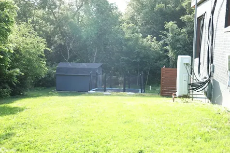 2212 Carbonado Road Oskaloosa IA 52577