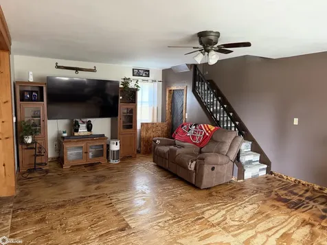 210 Johnston Street Gladbrook IA 50635