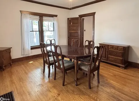 105 W Adams Avenue Fairfield IA 52556