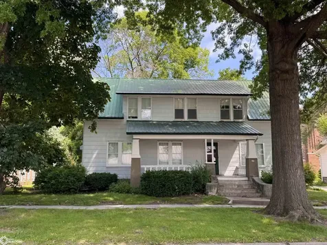 105 W Adams Avenue Fairfield IA 52556