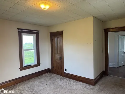 3508 K Avenue Tama IA 52339