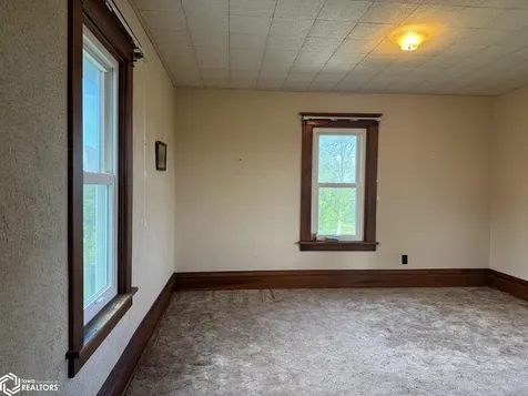 3508 K Avenue Tama IA 52339