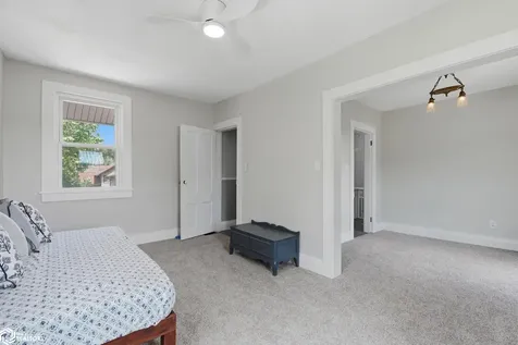 525 S Marion Avenue Washington IA 52353