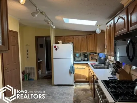 14870 300th Court Mason City IA 50401