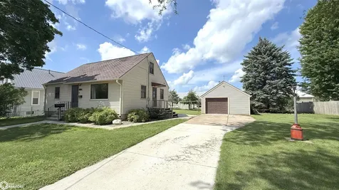 526 12th Street Mason City IA 50401