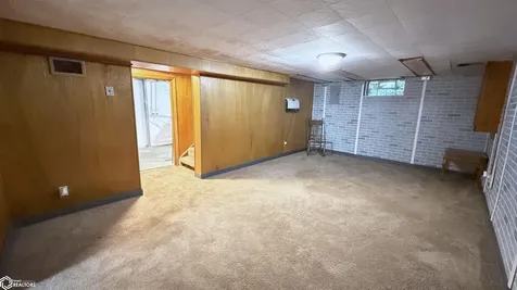 526 12th Street Mason City IA 50401