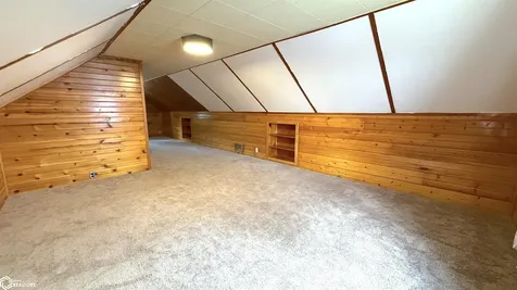 526 12th Street Mason City IA 50401