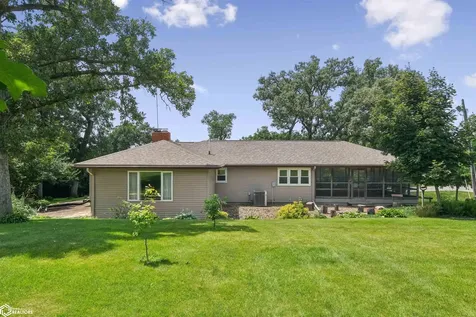 1966 Wallace Avenue Marshalltown IA 50158
