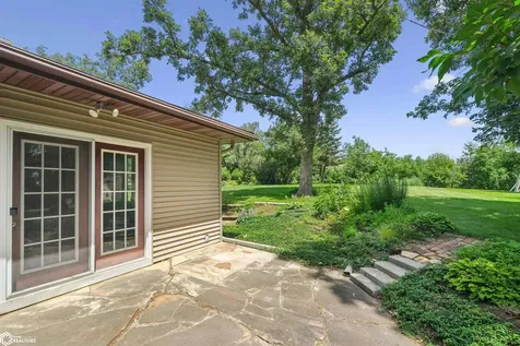 1966 Wallace Avenue Marshalltown IA 50158