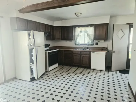 911 N Polk Avenue Mason City IA 50401