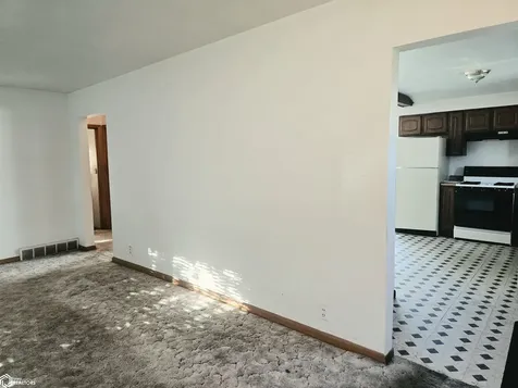 911 N Polk Avenue Mason City IA 50401