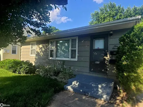 911 N Polk Avenue Mason City IA 50401