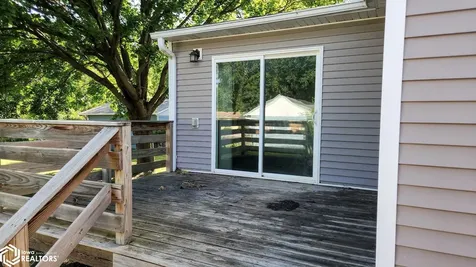 1109 12th Street NW Mason City IA 50401