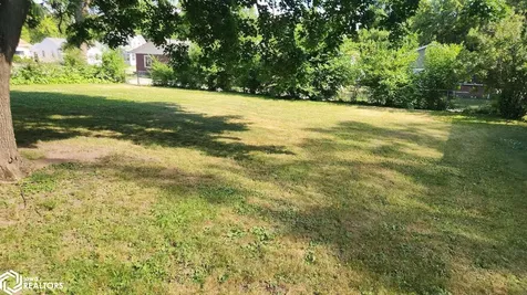 1109 12th Street NW Mason City IA 50401