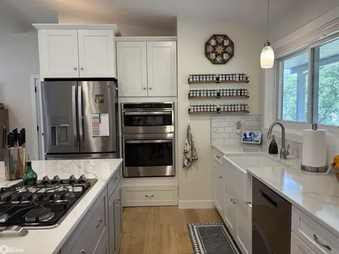 503 E Fillmore Avenue Fairfield IA 52556