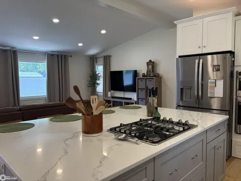 503 E Fillmore Avenue Fairfield IA 52556