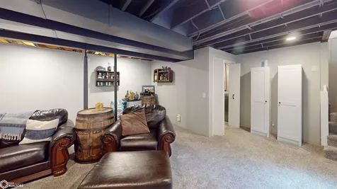503 E Fillmore Avenue Fairfield IA 52556