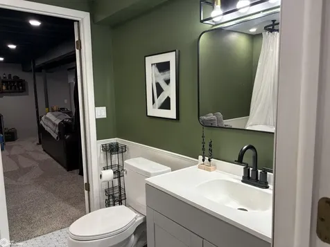 503 E Fillmore Avenue Fairfield IA 52556