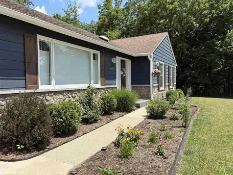 503 E Fillmore Avenue Fairfield IA 52556
