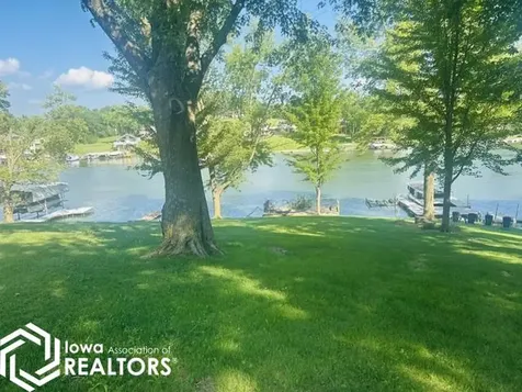 316 Hillcrest Ridge Montezuma IA 50171
