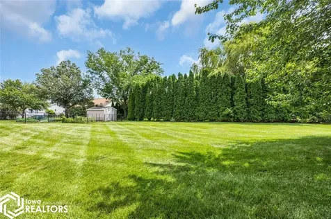 508 D Avenue Atkins IA 52206