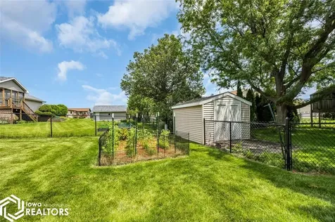 508 D Avenue Atkins IA 52206