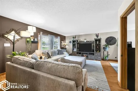 508 D Avenue Atkins IA 52206