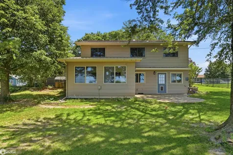 116 Orchard Lane New London IA 52645