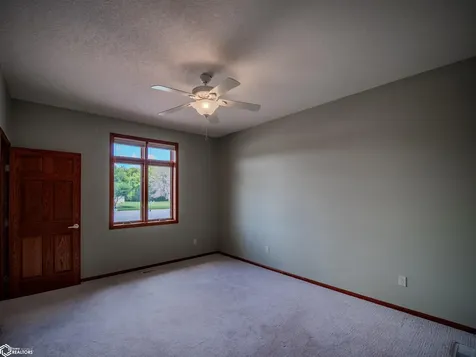 322 Nature Court Northwood IA 50459