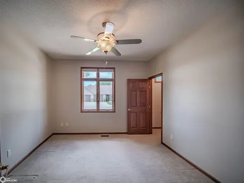 322 Nature Court Northwood IA 50459