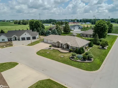 322 Nature Court Northwood IA 50459