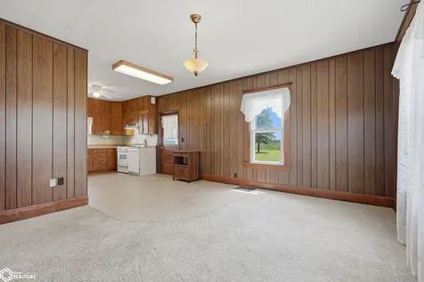 15773 125th Street Columbus Junction IA 52738