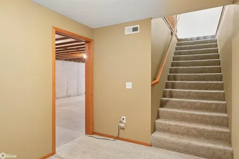 506 Carson Drive Marshalltown IA 50158