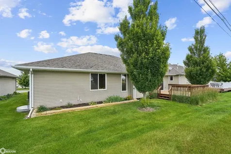 506 Carson Drive Marshalltown IA 50158