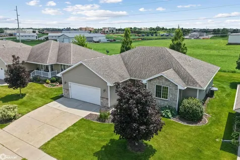 506 Carson Drive Marshalltown IA 50158