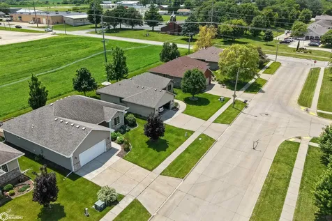 506 Carson Drive Marshalltown IA 50158