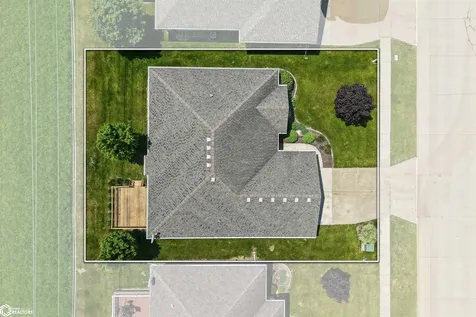 506 Carson Drive Marshalltown IA 50158