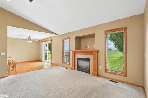506 Carson Drive Marshalltown IA 50158