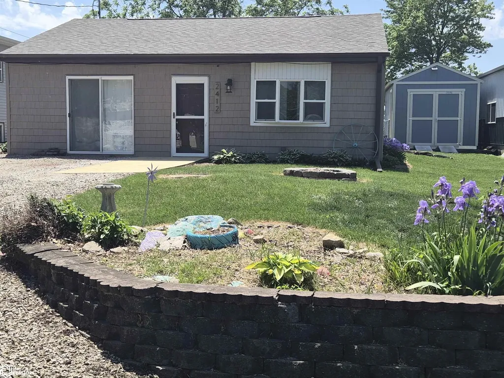 2412 188th Street Clarion IA 50525