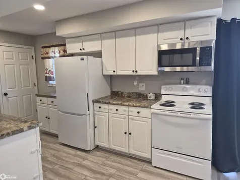 2412 188th Street Clarion IA 50525